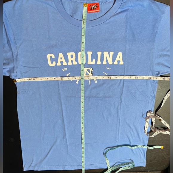 Carolina Basketball T-Shirt - Picture 5 of 5